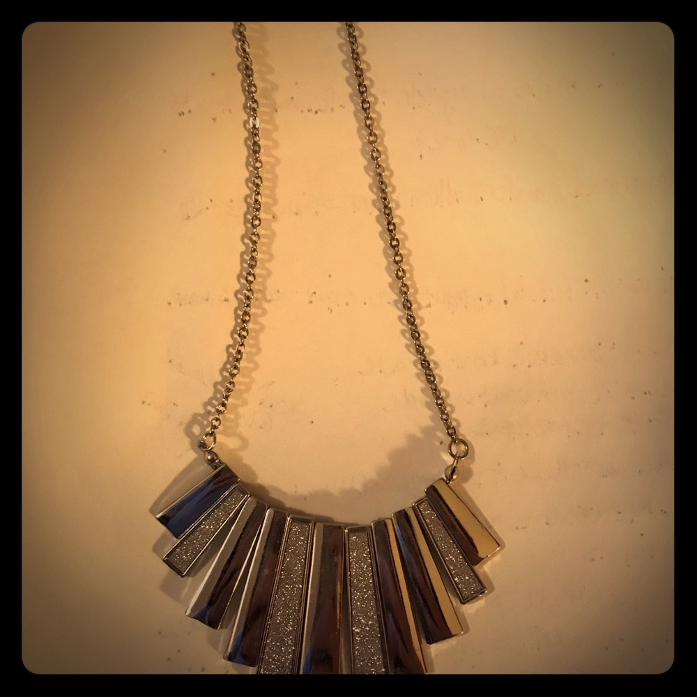 Statement necklace